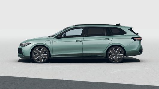 Passat Var. R-Line MAX TSI Plug-In-Hybr. képe