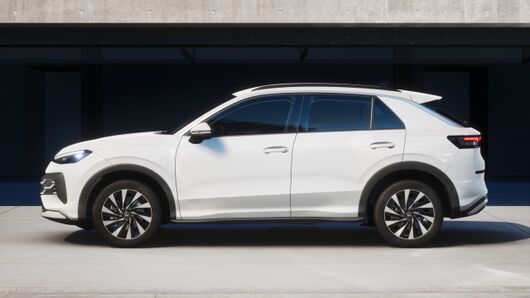 T-Roc Perfect 1.5 eTSI DSG képe