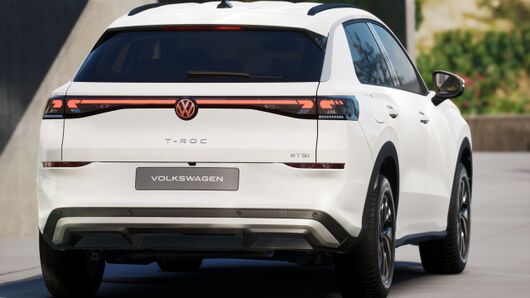 T-Roc Perfect 1.5 eTSI DSG képe