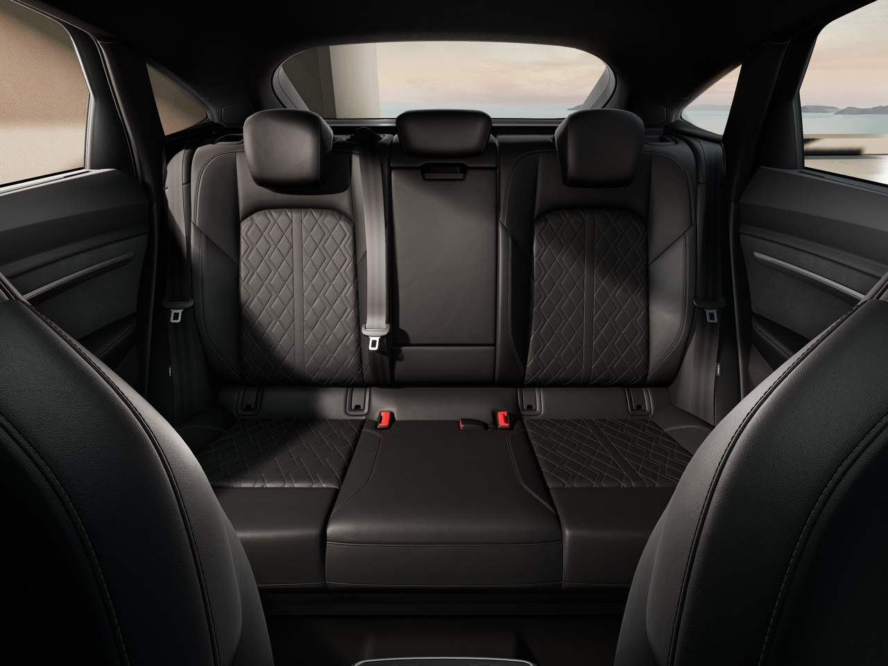 Image of a Q8 Sportback e-tron S line