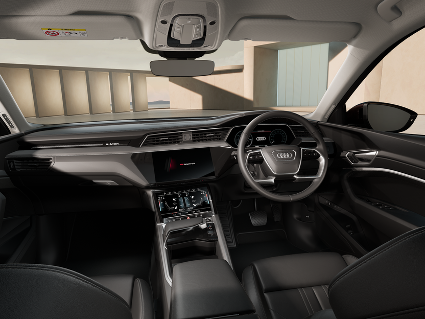 Image of a Q8 Sportback e-tron advanced