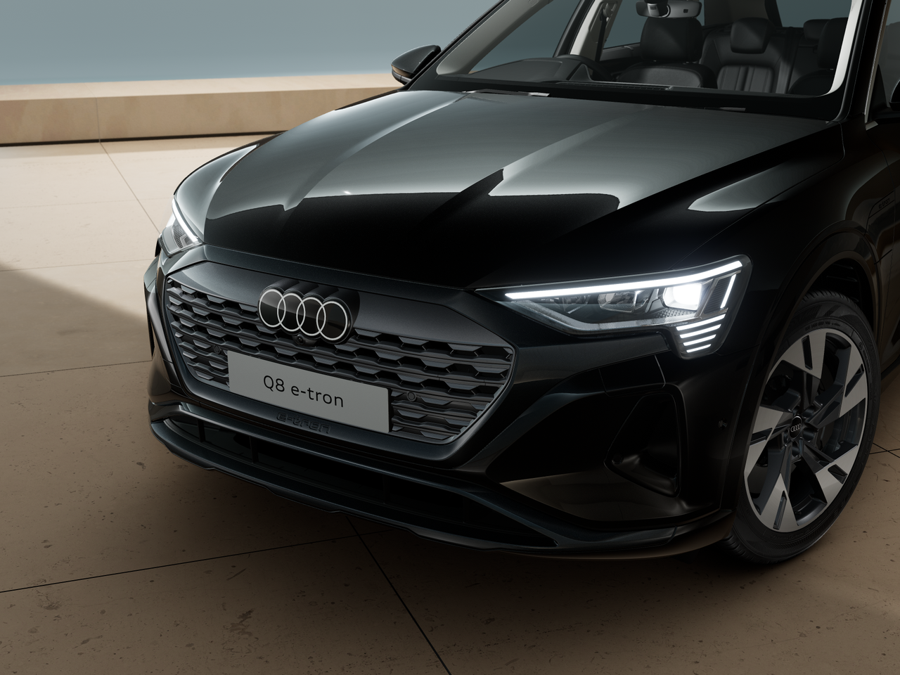 Image of a Q8 e-tron advanced