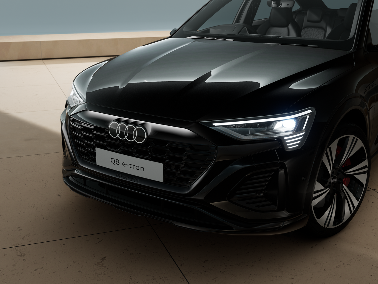 Q8 Sportback e-tron S line