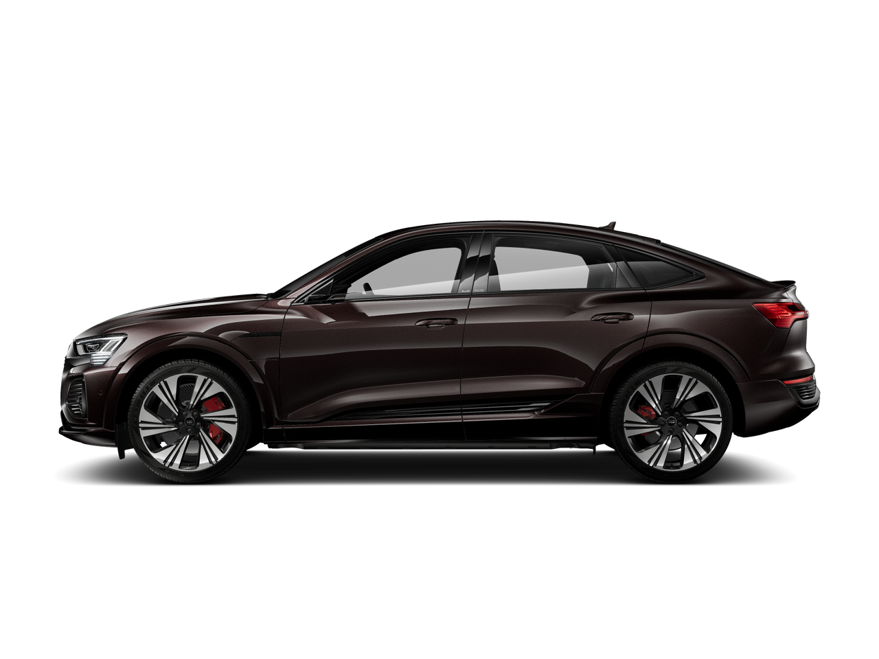 Image of a Q8 Sportback e-tron S line