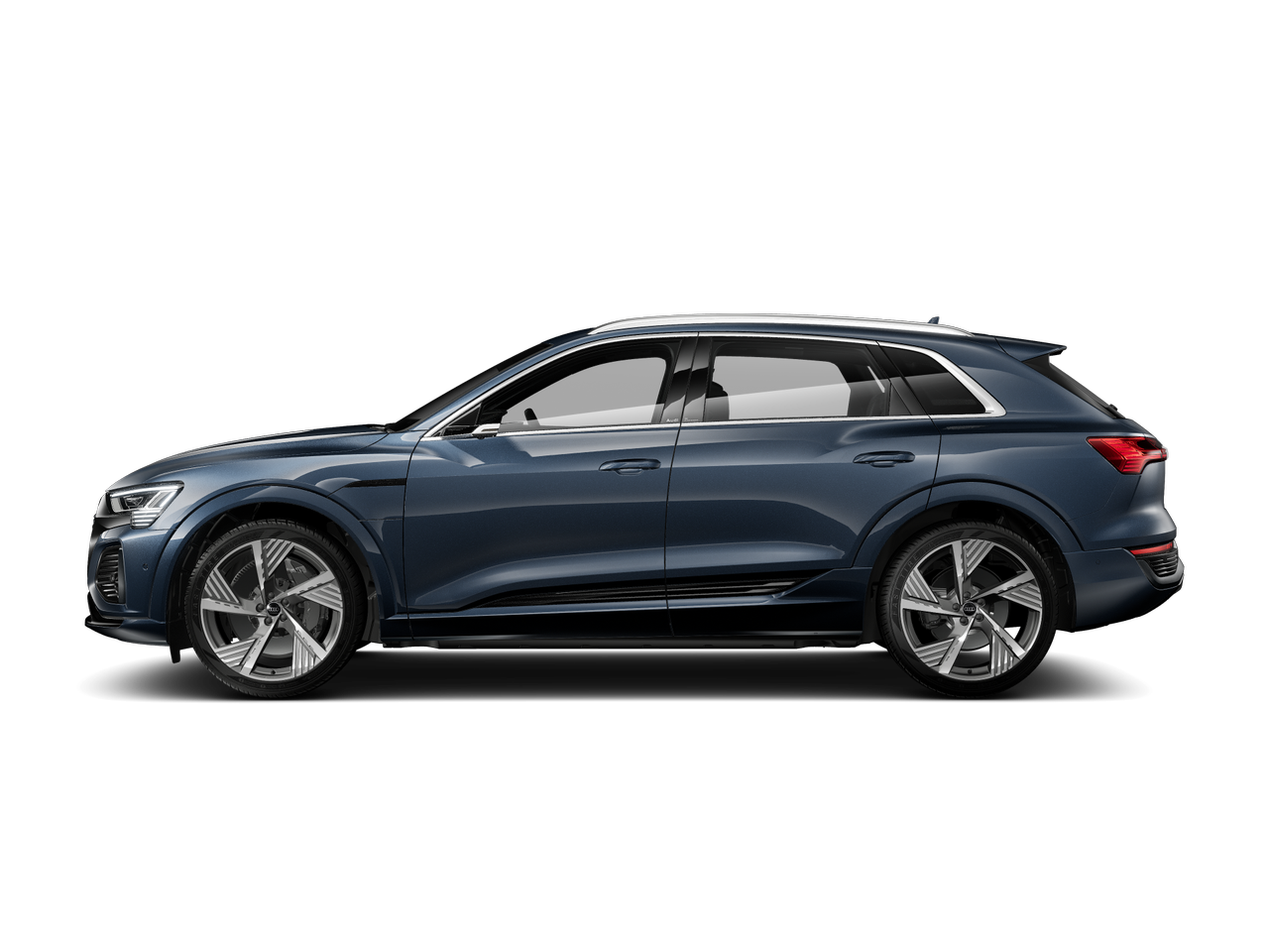 Image of a Q8 e-tron S line