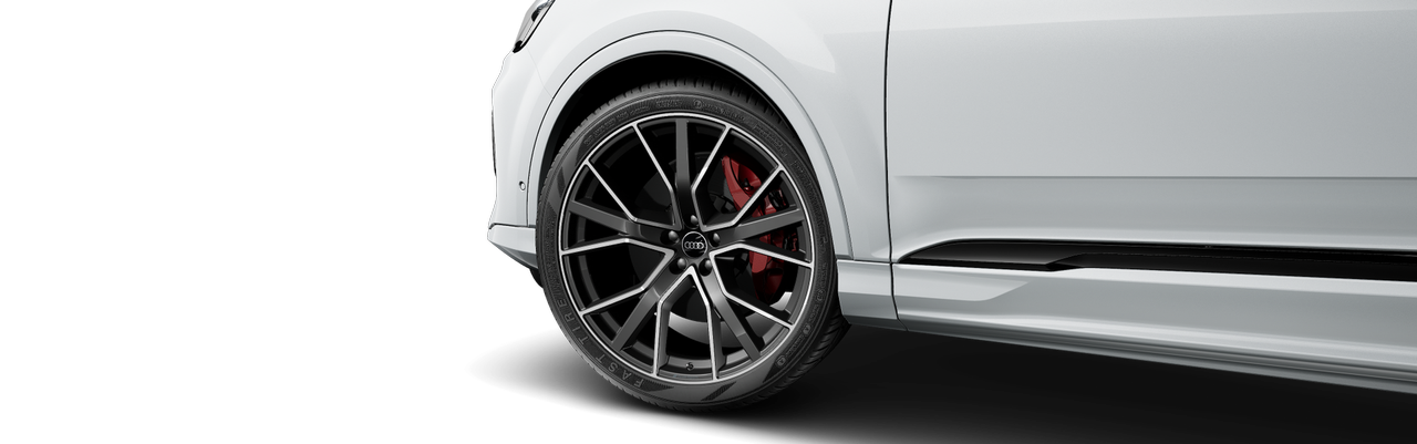 Image of a Q7 S line