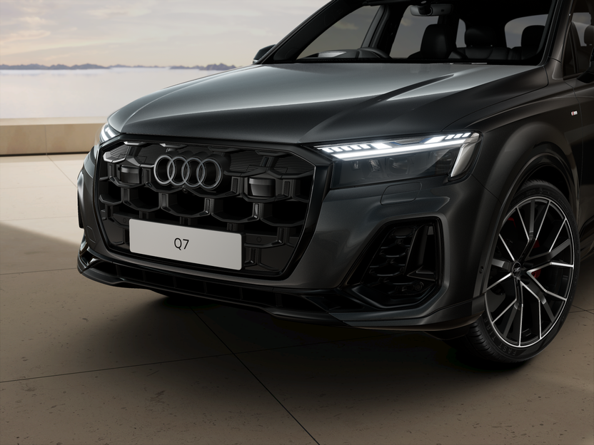 Image of a Q7 S line