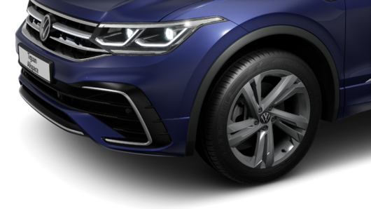 Image of a Tiguan Allspace R-Line IQ. DRIVE