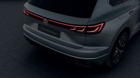 Image of a Touareg R-Line IQ. DRIVE