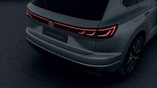 Image of a Touareg R-Line IQ. DRIVE