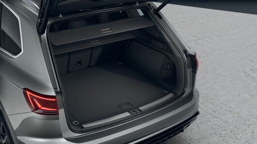 Image of a Touareg R-Line IQ. DRIVE