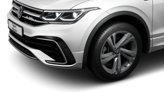 Image of a Tiguan Allspace R-Line IQ. DRIVE