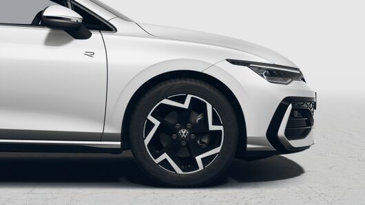 Image of a Golf R-Line IQ.DRIVE