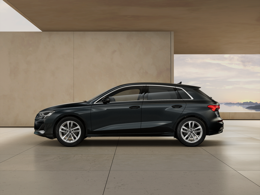 Imagem de um Audi A3 Sportback Adv 30 TFSI S tro SE