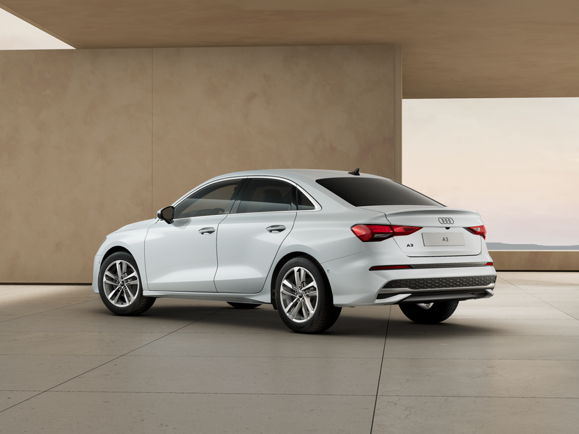 Imagem de um Audi A3 Limousine Adv 30 TFSI S tro SE