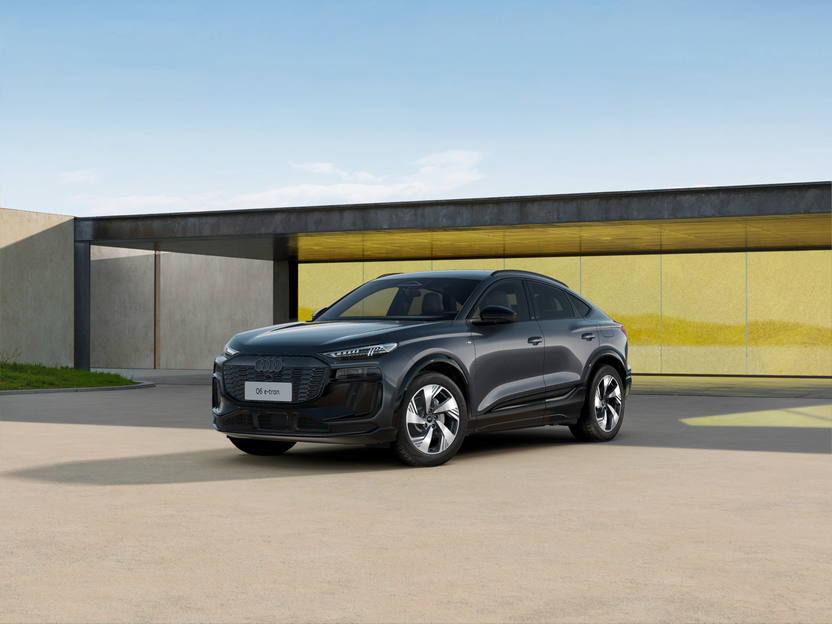 Imagem de um Audi Q6 Sportback e-tron performance SE
