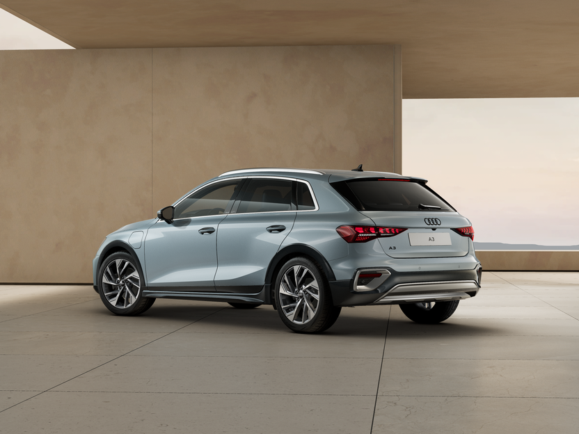 Imagem de um Audi A3 allstreet 40 TFSIe