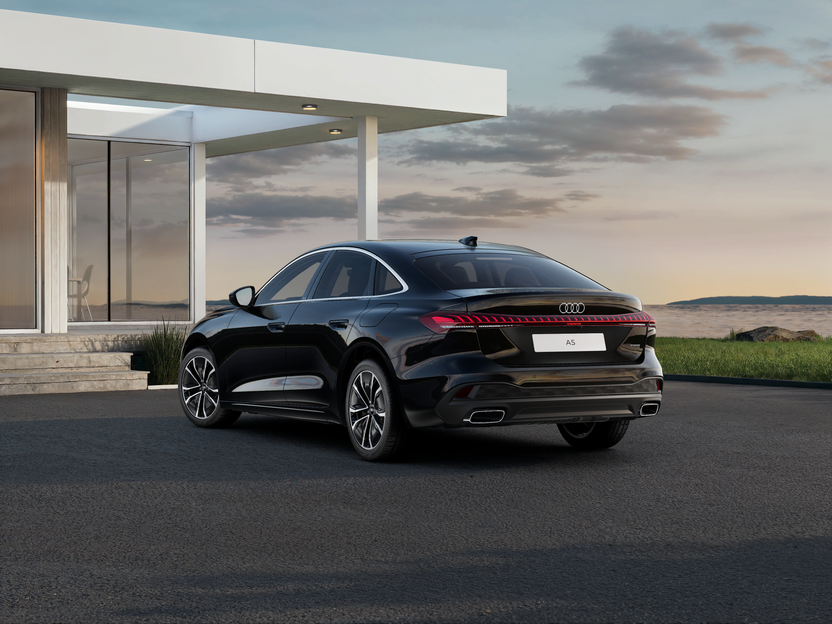 Imagem de um Audi A5 Limousine e-hybrid quattro 220kW