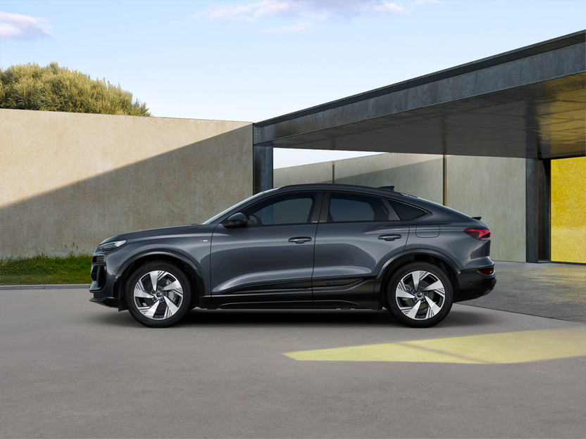 Imagem de um Audi Q6 Sportback e-tron performance SE
