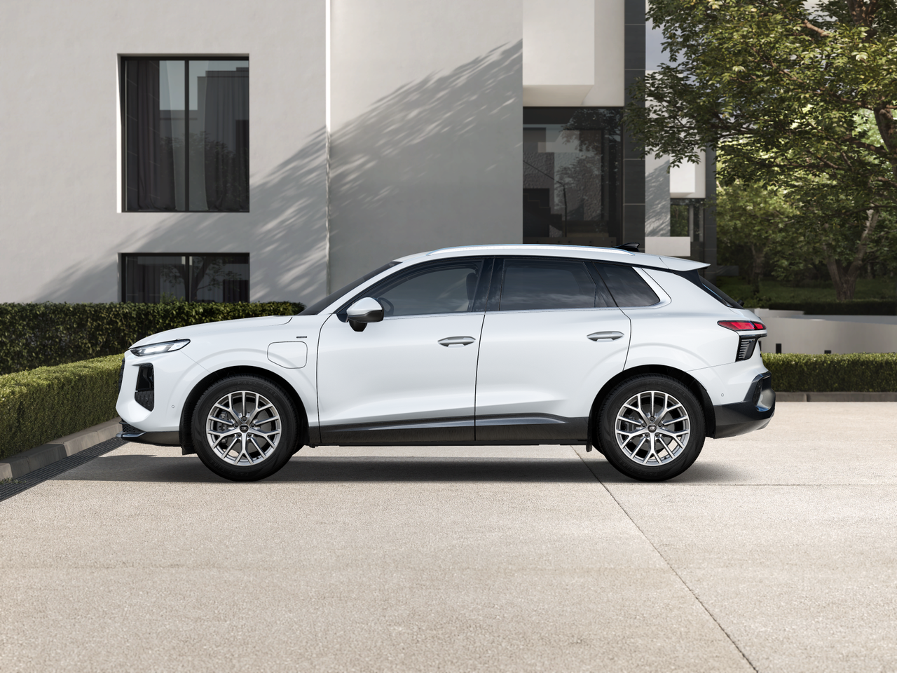 Imagem de um Audi Q3 SUV e-hybrid 200 kW Business