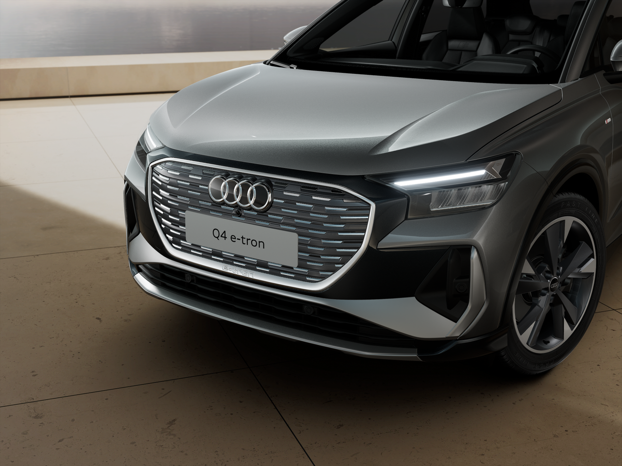 Imagem de um Q4 45 e-tron 210 kW Business