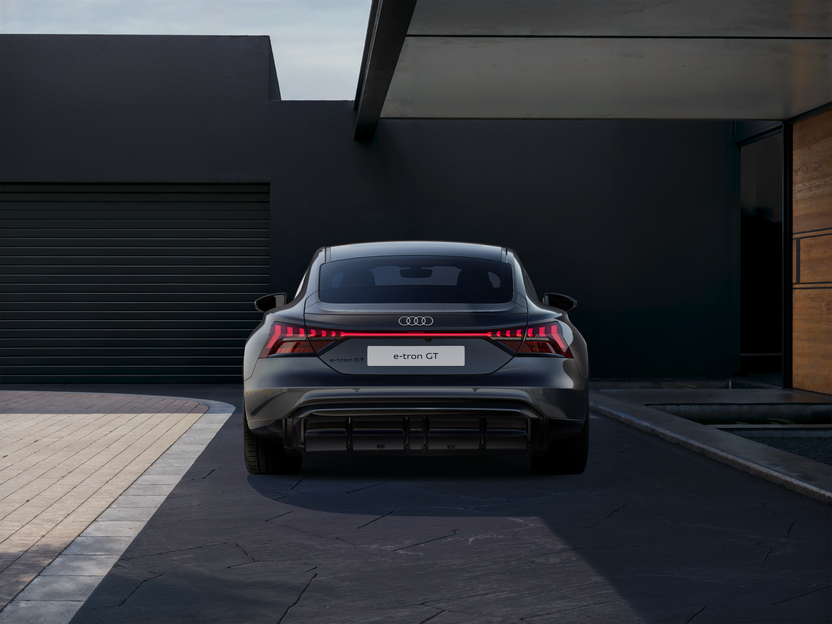 Imagem de um e-tron GT quattro