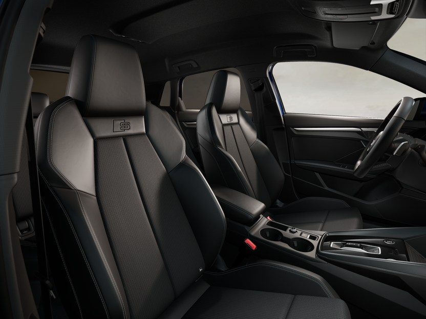 Imagem de um Audi A3 Sportback S line 30 TFSI S tron