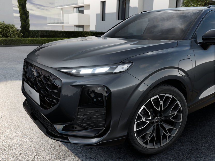 Imagem de um Audi Q3 SUV e-hybrid 200 kW BP