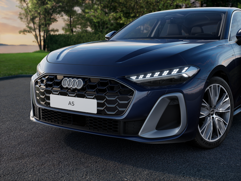 Imagem de um Audi A5 Limousine e-hybrid quattro 220kW
