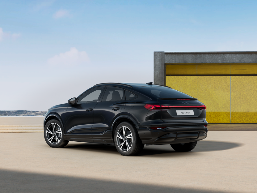 Imagem de um Audi Q6 Sportback e-tron performance