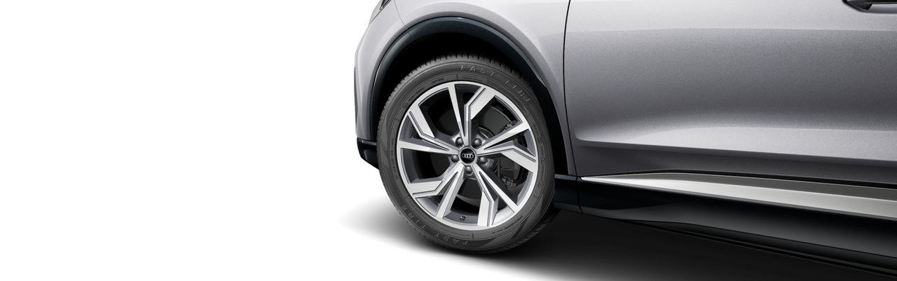 Imagem de um Q4 Sportback 45 e-tron 210 kW Business