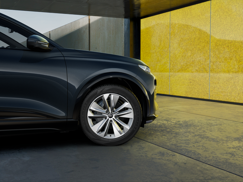 Imagem de um Audi Q6 SUV e-tron performance