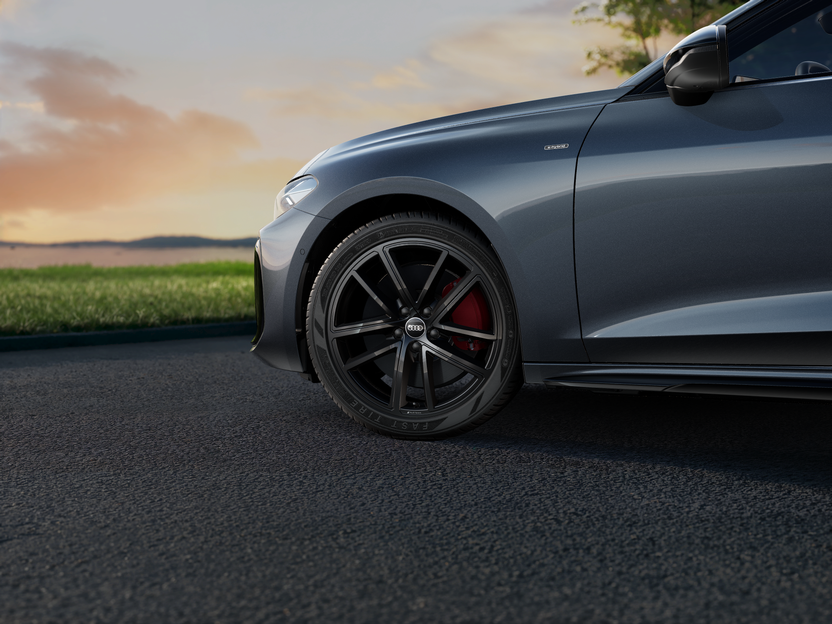 Imagem de um Audi A5 Avant e-hybrid quattro 220 kW