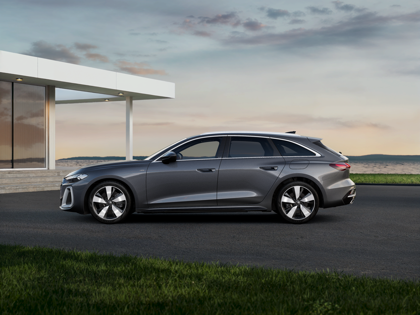 Imagem de um Audi A5 Avant e-hybrid quattro 220 kW