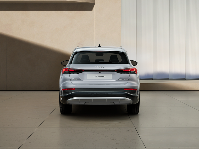 Imagem de um Q4 45 e-tron 210 kW Business