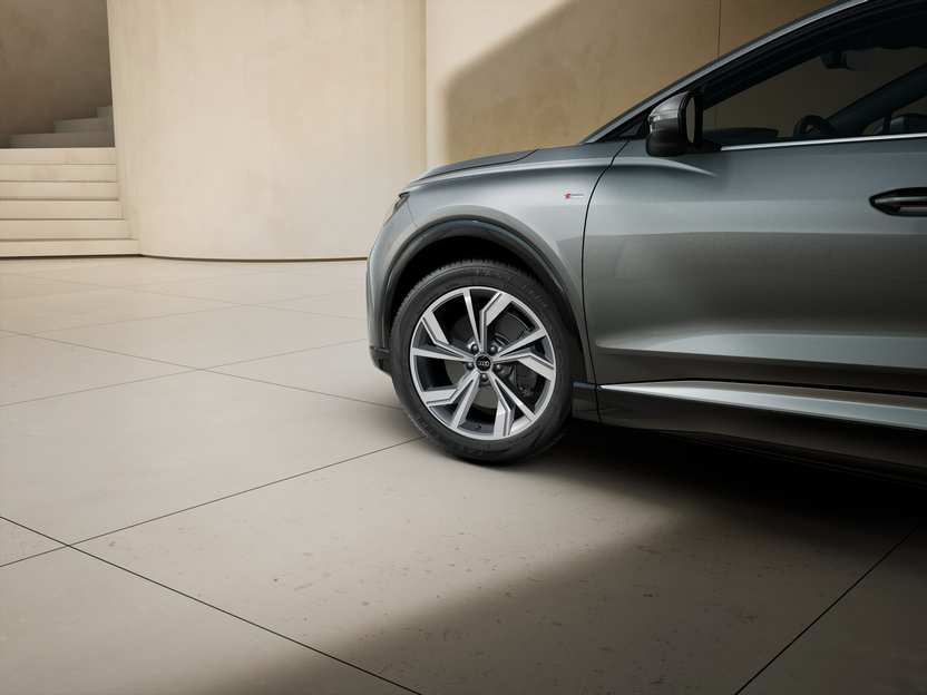 Imagem de um Q4 Sportback 45 e-tron 210 kW Business