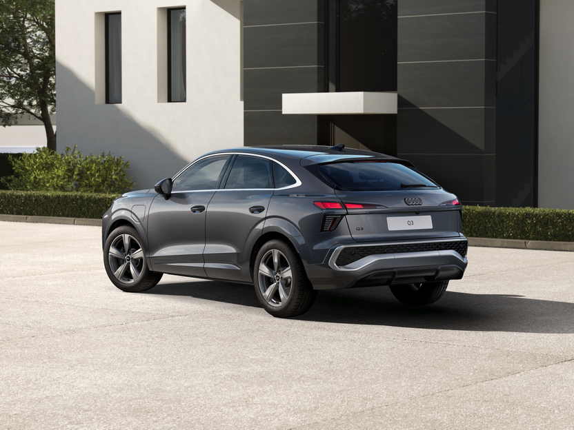 Imagem de um Audi Q3 SPB e-hybrid 200 kW BP