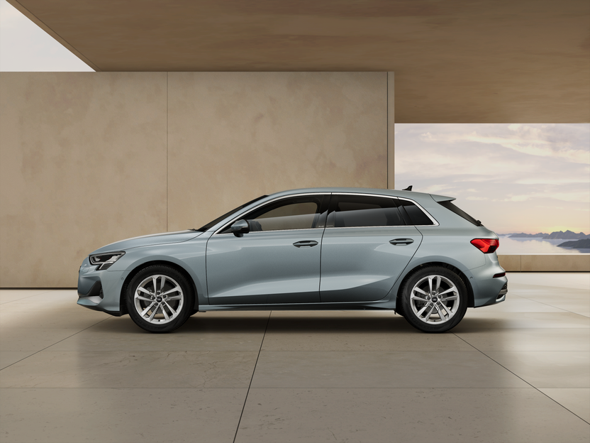 Imagem de um Audi A3 Sportback Adv 30 TFSI S tro SE
