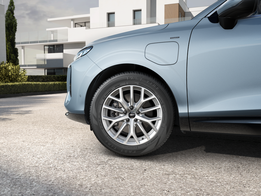 Imagem de um Audi Q3 SPB e-hybrid 200 kW BP