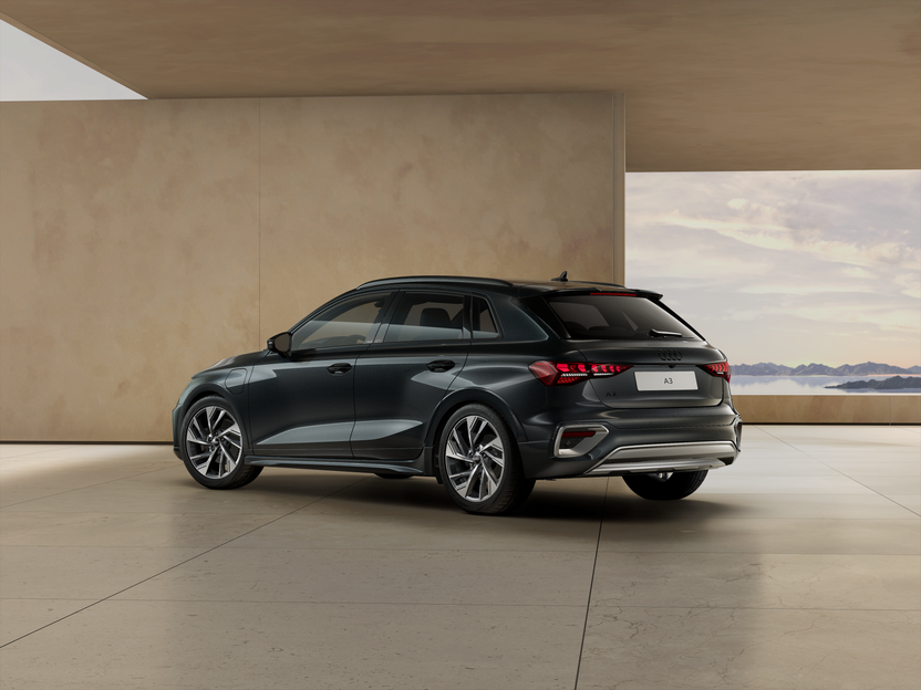 Imagem de um Audi A3 allstreet TFSIe 150 kW SE