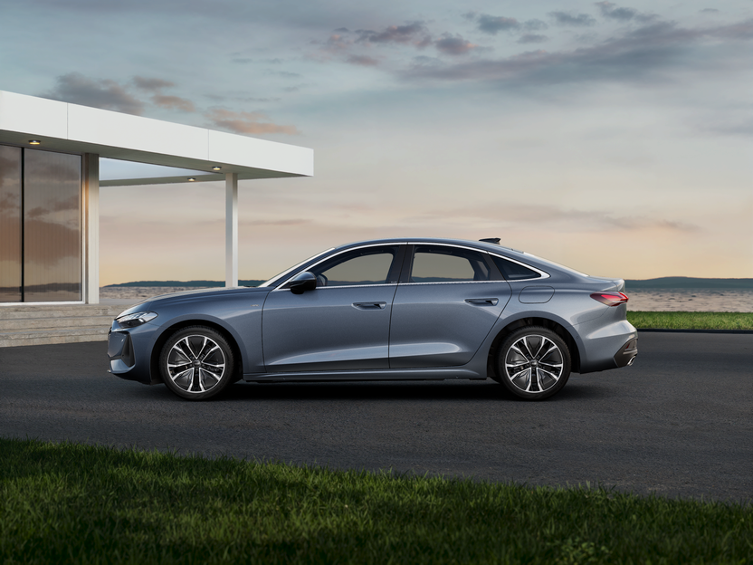 Imagem de um Audi A5 Limousine e-hybrid quattro 220kW