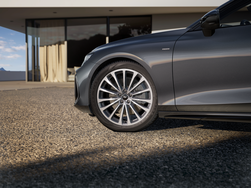 Imagem de um Audi A6 Avant e-hybrid quattro BP
