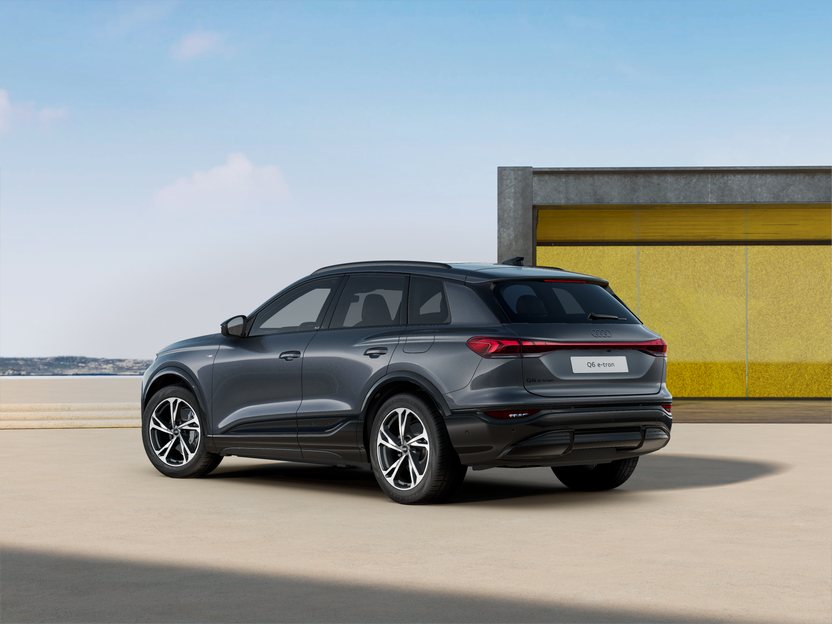 Imagem de um Audi Q6 SUV e-tron performance