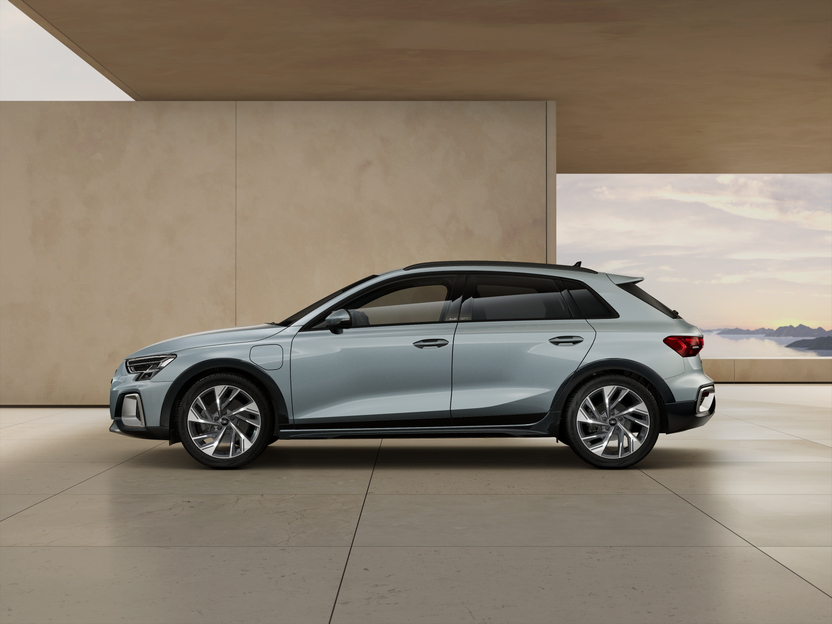 Imagem de um Audi A3 allstreet TFSIe 150 kW SE