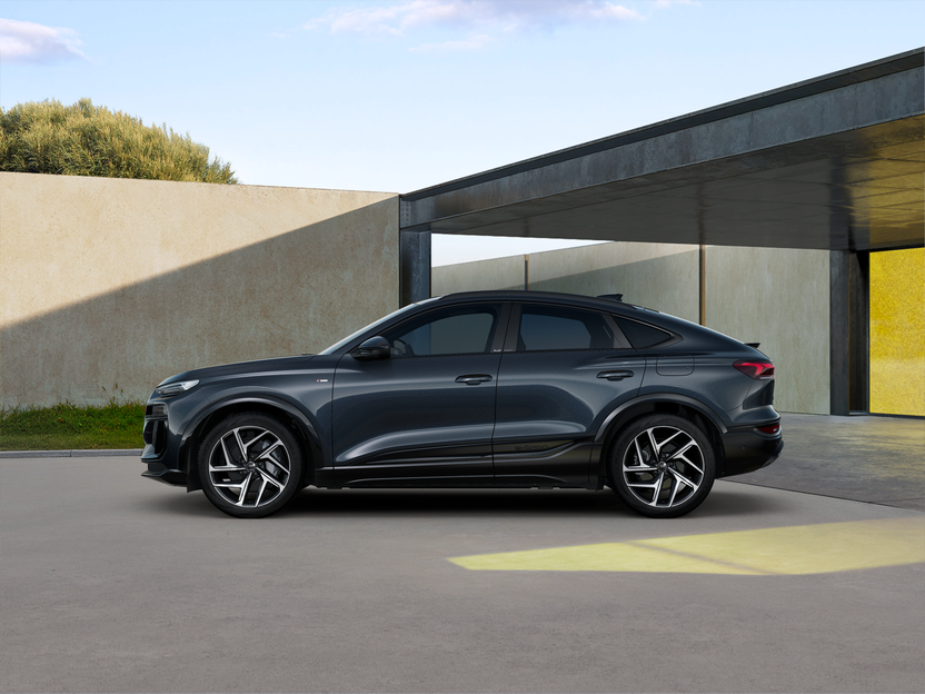 Imagem de um Audi Q6 Sportback e-tron performance
