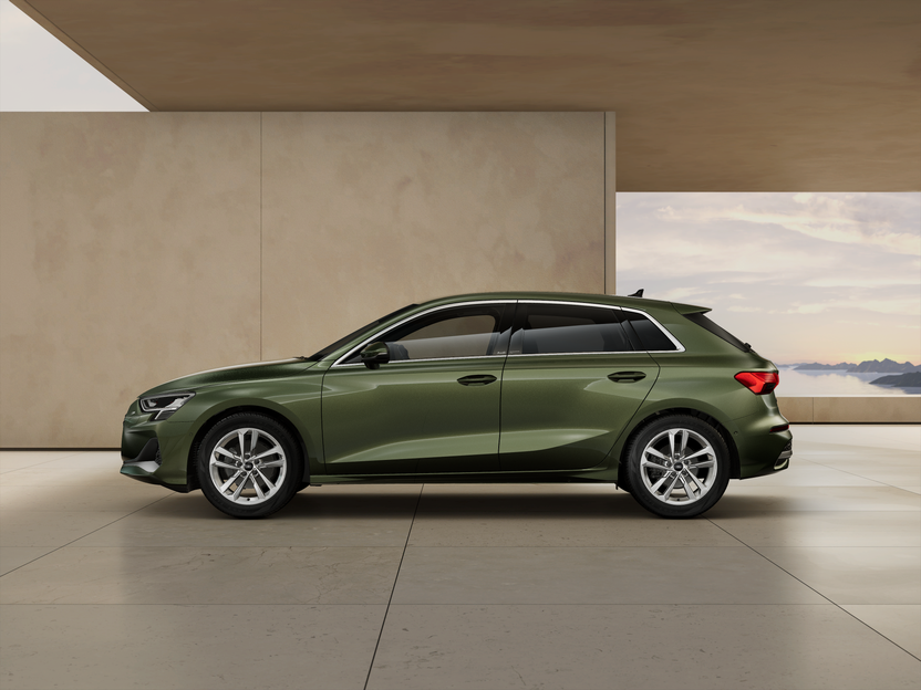 Imagem de um Audi A3 Sportback Adv 30 TFSI S tro SE