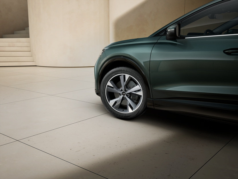 Imagem de um Audi Q4 SUV e-tron