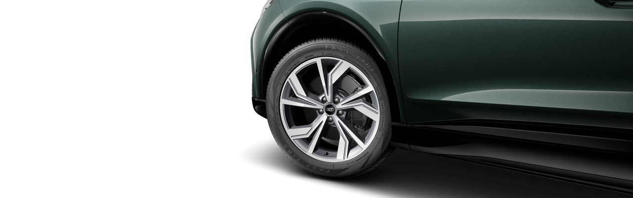 Imagem de um Audi Q4 SUV e-tron performance