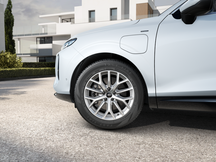 Imagem de um Audi Q3 SPB e-hybrid 200 kW BP