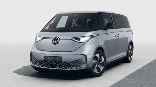Imagem de um ID. Buzz Pro 91kWh 286CV 7L